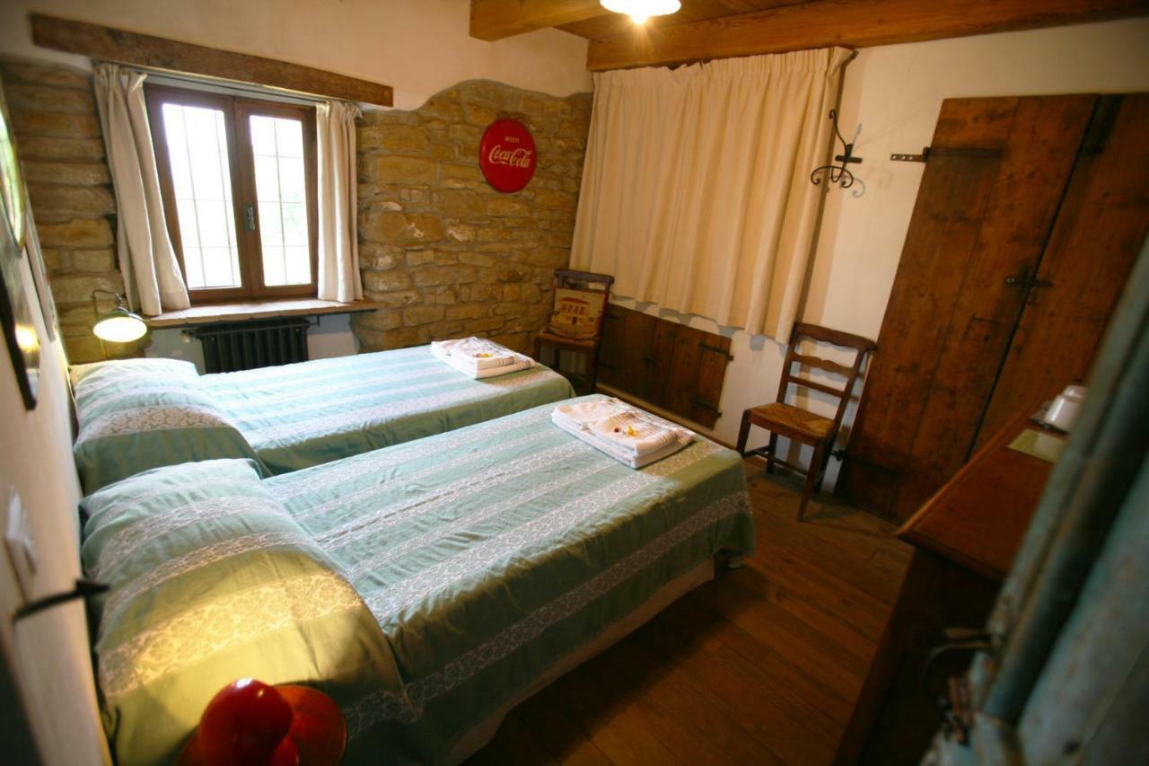 B&B Latordicella Castel del Rio Luaran gambar